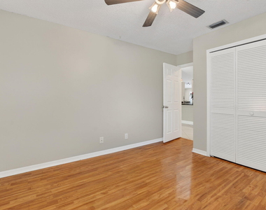10065 Camelback Lane - Photo Thumbnail 30