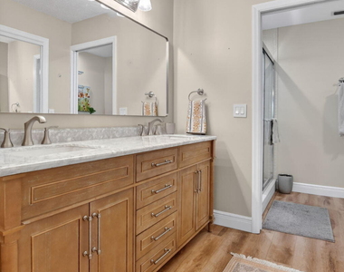 10065 Camelback Lane - Photo Thumbnail 36