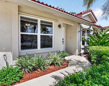 10065 Camelback Lane - Photo Thumbnail 4