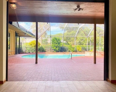5585 Pennock Point Road - Photo Thumbnail 15