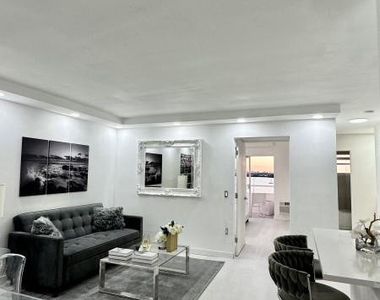 7904 West Drive - Photo Thumbnail 8
