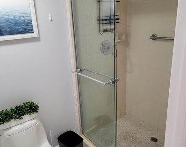 3540 Whitehall Drive - Photo Thumbnail 16