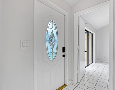 1279 Periwinkle Place - Photo Thumbnail 11