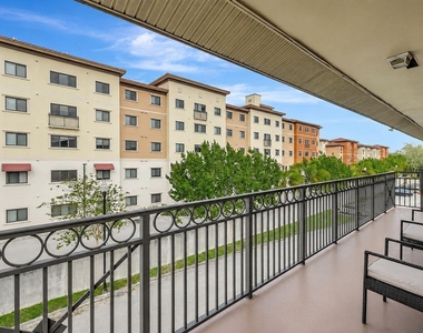 4850 Sw 63rd Terrace - Photo Thumbnail 8