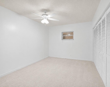 4850 Sw 63rd Terrace - Photo Thumbnail 14