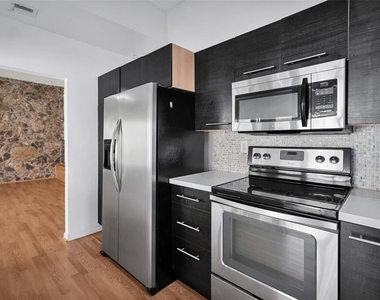 4850 Sw 63rd Terrace - Photo Thumbnail 5