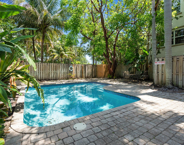 417 Sw 8th Street - Photo Thumbnail 24