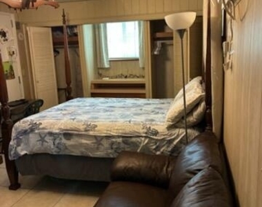 1731 Nw 187th Street - Photo Thumbnail 3
