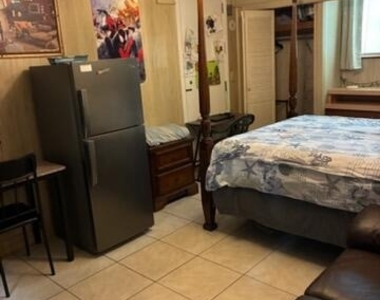 1731 Nw 187th Street - Photo Thumbnail 1