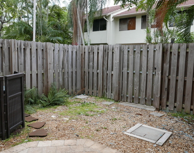 227 City View Drive - Photo Thumbnail 15
