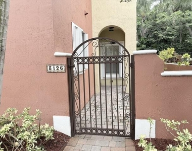 3126 Merrick Terrace - Photo Thumbnail 24