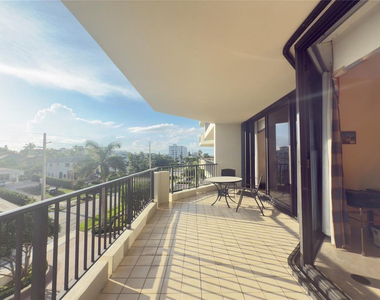 800 Ocean Drive - Photo Thumbnail 16