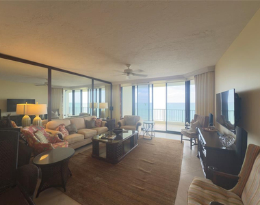 800 Ocean Drive - Photo Thumbnail 2