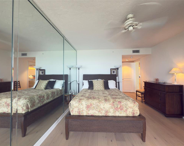 800 Ocean Drive - Photo Thumbnail 9
