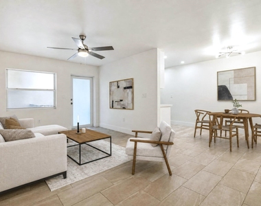 1747 Rodman Street - Photo Thumbnail 5