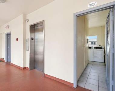 1747 Rodman Street - Photo Thumbnail 13