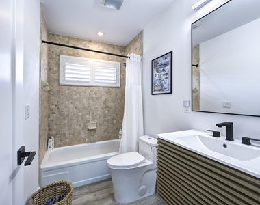 8585 Se Palm Street - Photo Thumbnail 23