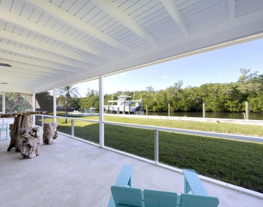 8585 Se Palm Street - Photo Thumbnail 26
