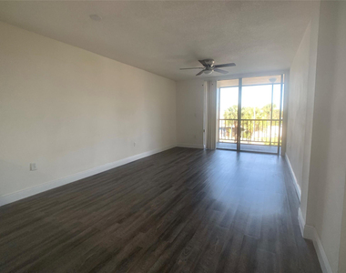 19455 Ne 10 Avenue - Photo Thumbnail 2
