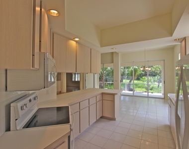 160 Lost Bridge Drive - Photo Thumbnail 10