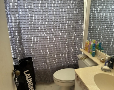 7418 Wescott Terrace - Photo Thumbnail 12
