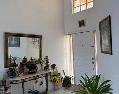 7418 Wescott Terrace - Photo Thumbnail 3