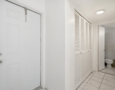 1333 E Hallandale Beach Boulevard - Photo Thumbnail 5