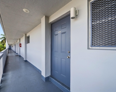 1333 E Hallandale Beach Boulevard - Photo Thumbnail 21