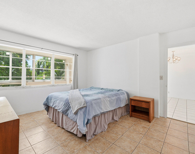 1333 E Hallandale Beach Boulevard - Photo Thumbnail 11