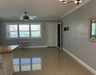800 W Horizons W - Photo Thumbnail 4
