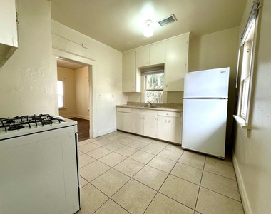 523 Valley Forge Road - Photo Thumbnail 1