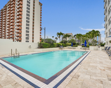 3000 E Sunrise Boulevard - Photo Thumbnail 58
