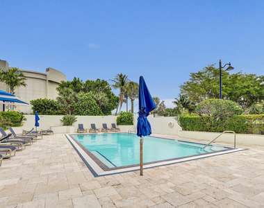 3000 E Sunrise Boulevard - Photo Thumbnail 61