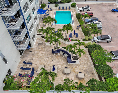 3000 E Sunrise Boulevard - Photo Thumbnail 42