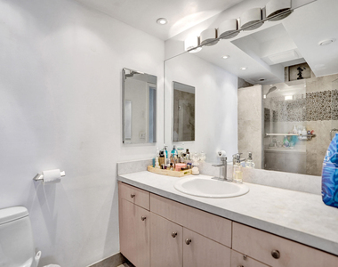 3000 E Sunrise Boulevard - Photo Thumbnail 40