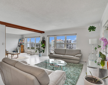 3000 E Sunrise Boulevard - Photo Thumbnail 21