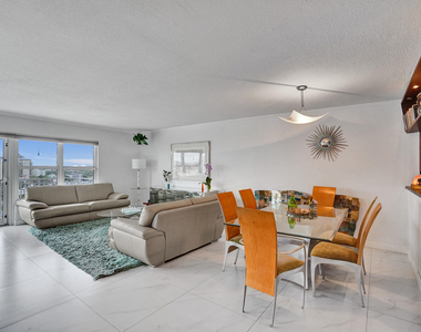 3000 E Sunrise Boulevard - Photo Thumbnail 24