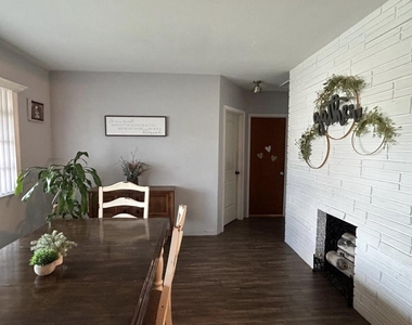 7000 Sw 11th Street - Photo Thumbnail 17