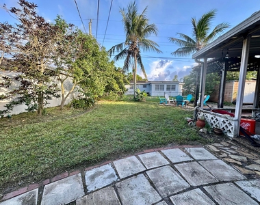 7000 Sw 11th Street - Photo Thumbnail 41