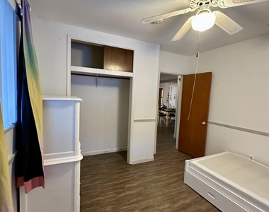 7000 Sw 11th Street - Photo Thumbnail 32