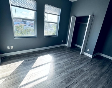 1401 Division Avenue - Photo Thumbnail 18