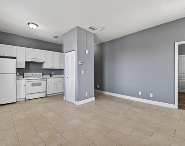 1401 Division Avenue - Photo Thumbnail 3
