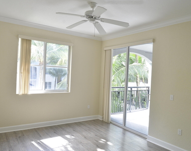 1660 Renaissance Commons Boulevard - Photo Thumbnail 12