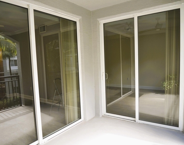 1660 Renaissance Commons Boulevard - Photo Thumbnail 17