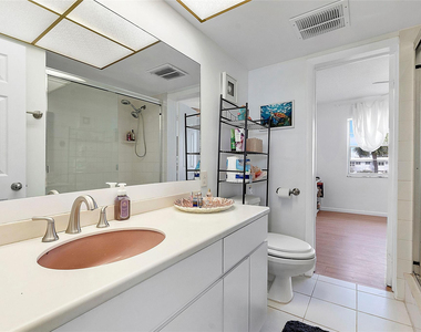 201 S Golf Boulevard - Photo Thumbnail 9