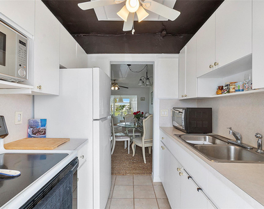 201 S Golf Boulevard - Photo Thumbnail 6