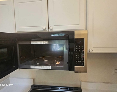 2500 Se Anchorage Cove - Photo Thumbnail 7