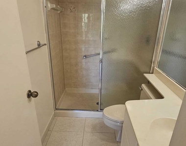 2500 Se Anchorage Cove - Photo Thumbnail 14