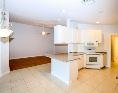 10882 Sw Dardanelle Drive - Photo Thumbnail 18
