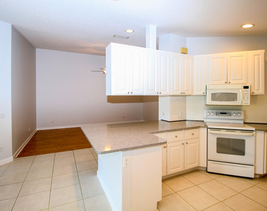 10882 Sw Dardanelle Drive - Photo Thumbnail 19